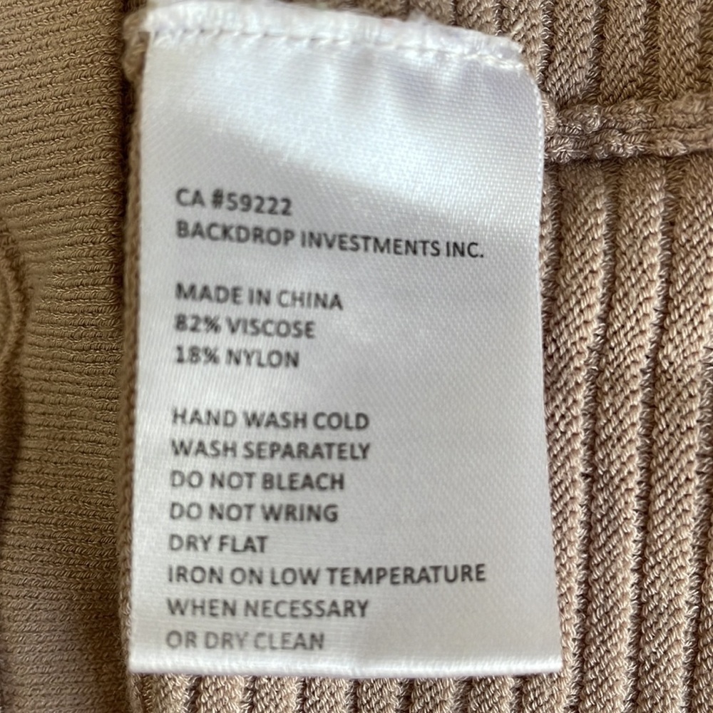 Backdrop Knit Ribbed Tank Top - Picture 5 of 5
